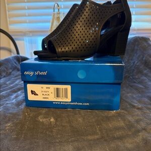 Easy Street Black Perforated Peep-Toe Block Heel Booties. NWT,